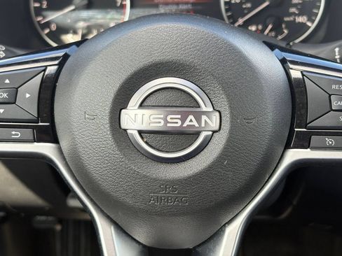 Used 2024 Nissan Altima 2.5 SR FWD image 22