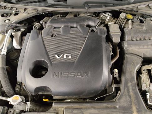 Used 2018 Nissan Maxima Platinum FWD image 30