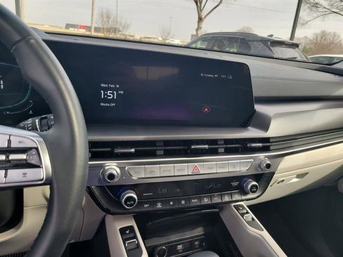 Used 2025 Kia Telluride S image 49
