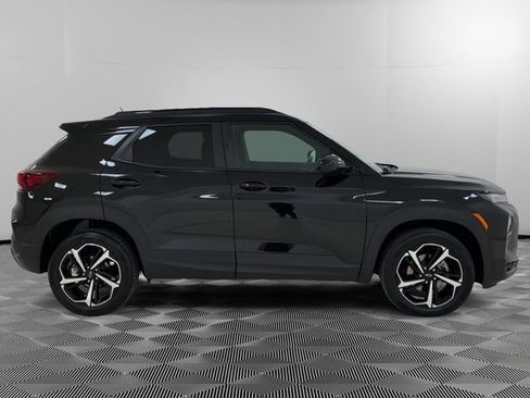 Certified 2023 Chevrolet TrailBlazer RS w/ Confidence II Package AWD/4WD image 6