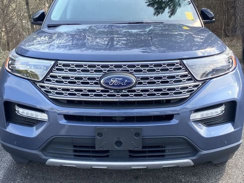 Used 2021 Ford Explorer Limited w/ Hybrid Equipment Group 310A image 9