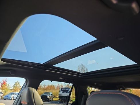 New 2025 Honda Pilot TrailSport image 31