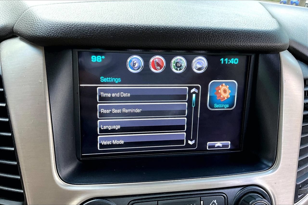 Used 2020 GMC Yukon Denali RWD image 23