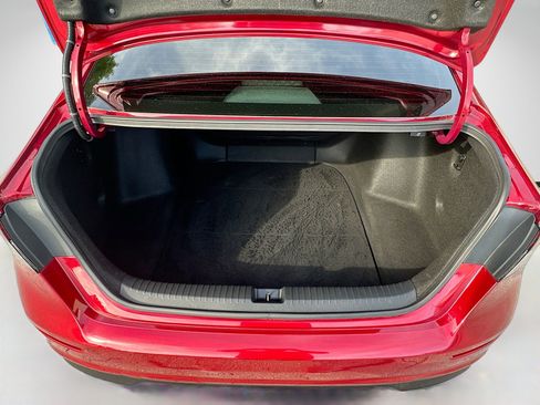 Used 2023 Honda Accord LX image 25