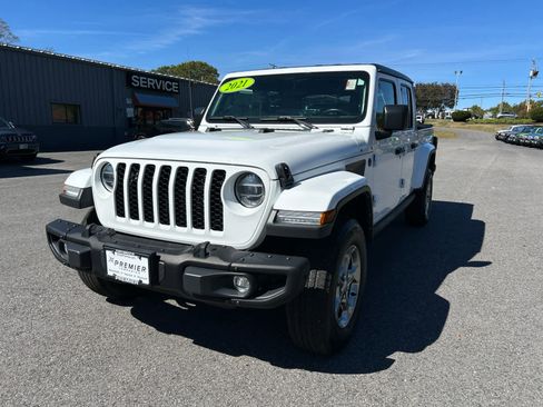 Used 2021 Jeep Gladiator Sport image 15