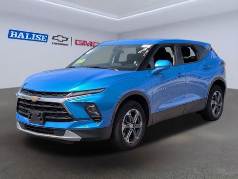 Used 2025 Chevrolet Blazer LT AWD/4WD image 7