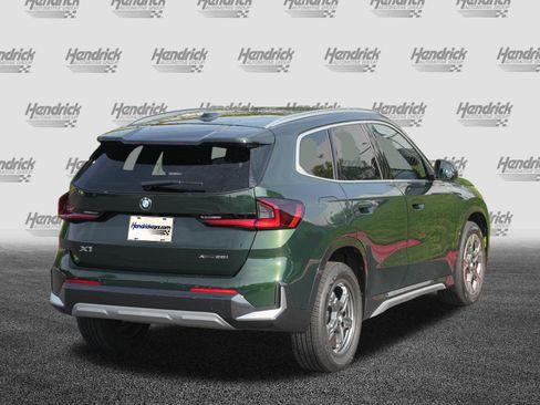 Used 2025 BMW X1 xDrive28i AWD/4WD image 9