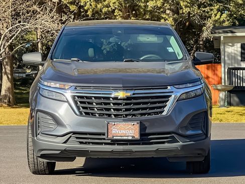 Used 2022 Chevrolet Equinox LS w/ LS Convenience Package image 10