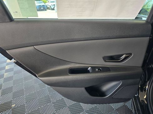 New 2026 Hyundai Elantra Sport FWD image 31
