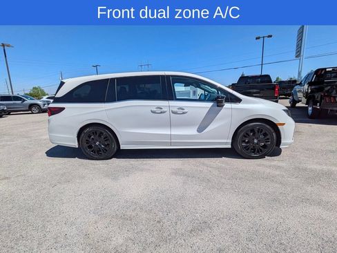 Used 2025 Honda Odyssey Sport-L image 3