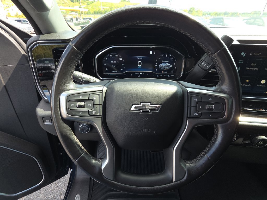 Used 2022 Chevrolet Silverado 1500 RST w/ Z71 Off-Road Package AWD/4WD image 18