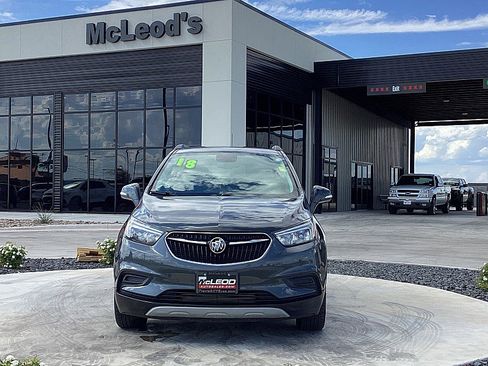 Used 2018 Buick Encore Preferred image 2