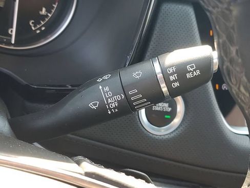 Certified 2023 Cadillac XT5 Premium Luxury FWD image 19