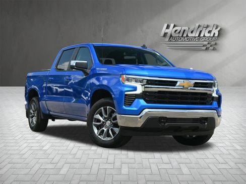 Used 2026 Chevrolet Silverado 1500 LT w/ LPO, Liner Protection Package AWD/4WD image 5
