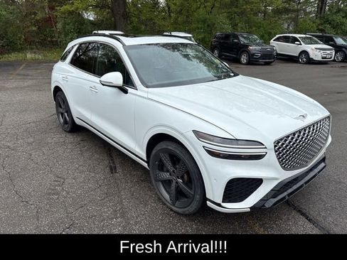 Used 2024 Genesis GV70 2.5T w/ Sport Prestige Package AWD/4WD image 5