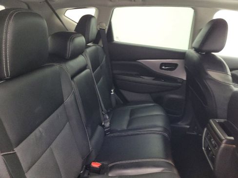 Used 2020 Nissan Murano SL w/ Moonroof Package image 19