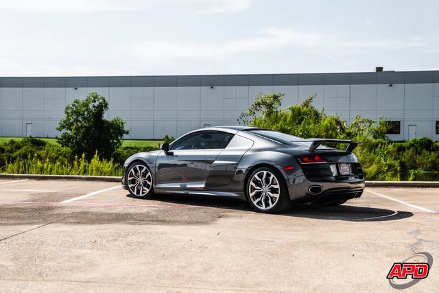 Used 2011 Audi R8 V10 AWD/4WD image 21