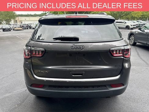 Used 2021 Jeep Compass Latitude w/ Sun and Sound Group AWD/4WD image 14