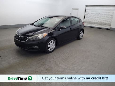 Used 2016 Kia Forte LX FWD image 1