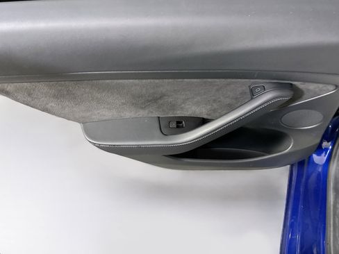 Used 2022 Tesla Model 3 Long Range image 26