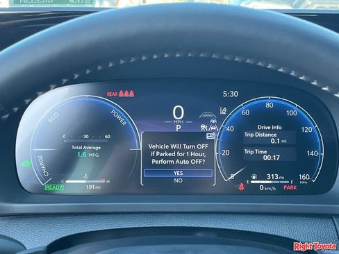 Certified 2026 Toyota Crown Signia AWD/4WD image 25
