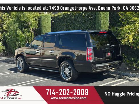 Used 2011 GMC Yukon XL Denali AWD/4WD image 9