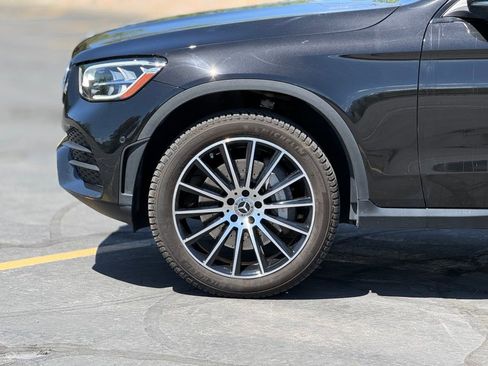 Used 2023 Mercedes-Benz GLC 300 4MATIC Coupe image 8