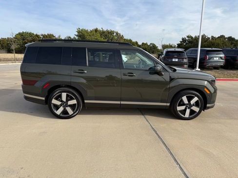 Certified 2024 Hyundai Santa Fe Limited image 4