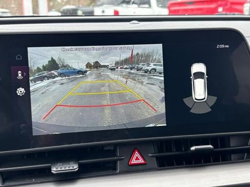 Used 2024 Kia Sportage EX w/ EX Premium Package image 25