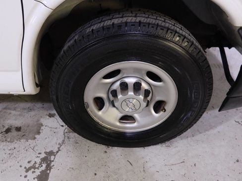 Used 2020 Chevrolet Express 2500 Extended w/ Communications Package image 35