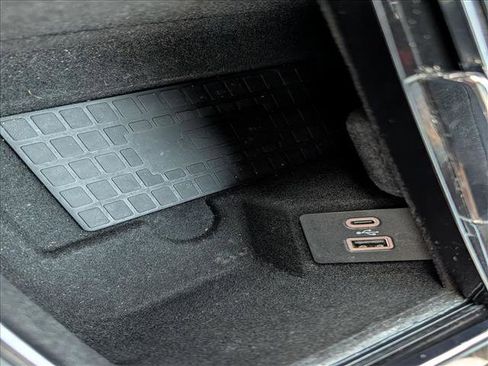 Certified 2023 Lincoln Nautilus Reserve w/ Equipment Group 201A image 34