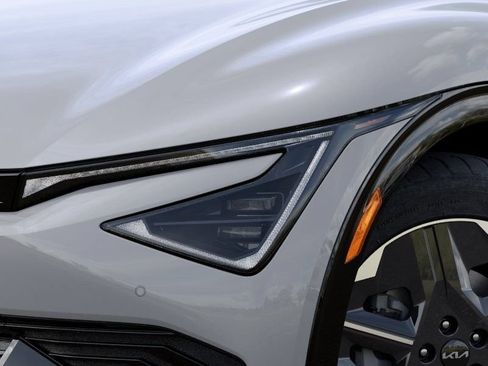New 2026 Kia EV6 Light RWD image 11