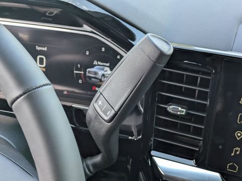 New 2026 GMC Sierra 1500 SLE image 24