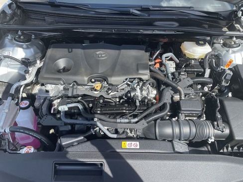 Used 2025 Toyota Camry LE w/ Convenience Package FWD image 29