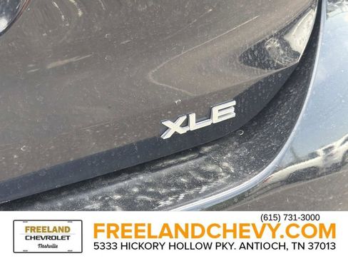 Used 2021 Toyota Highlander XLE FWD image 14