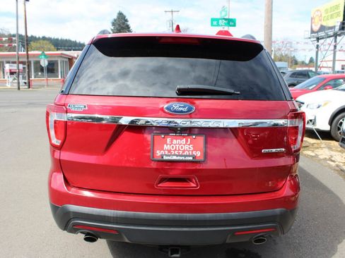 Used 2016 Ford Explorer FWD image 5