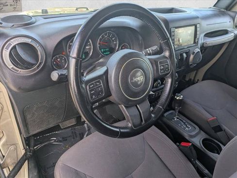 Used 2017 Jeep Wrangler Sport w/ Quick Order Package 24S AWD/4WD image 10