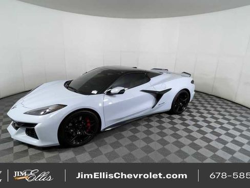 Used 2024 Chevrolet Corvette Z06 w/ Battery Protection Package image 4
