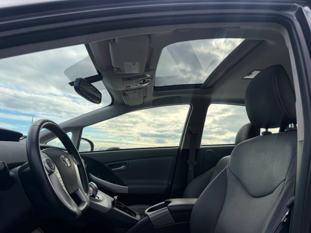 Used 2012 Toyota Prius Four w/ Deluxe Solar Roof Pkg FWD image 17