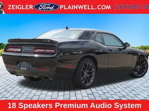 Used 2023 Dodge Challenger R/T Scat Pack w/ Plus Package RWD image 5