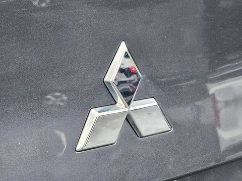 Used 2025 Mitsubishi Outlander SE AWD/4WD image 23