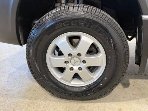 Used 2017 Mercedes-Benz Sprinter 2500 image 11