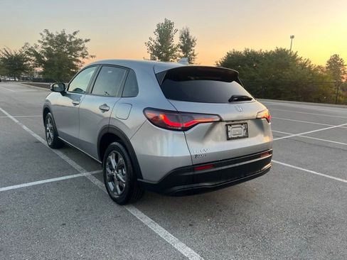 New 2026 Honda HR-V LX image 6