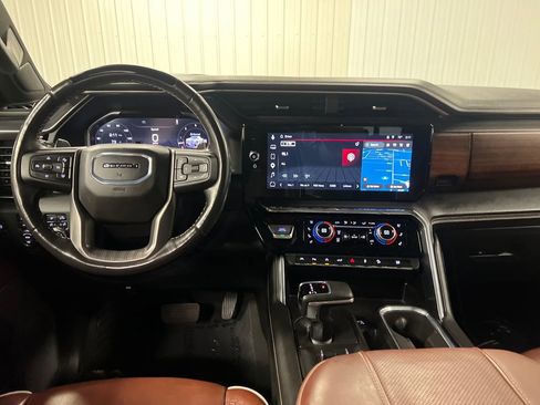Certified 2024 GMC Sierra 1500 Denali Ultimate AWD/4WD image 18