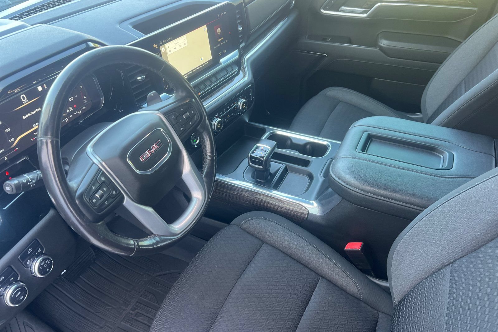 Used 2022 GMC Sierra 1500 Elevation AWD/4WD image 7