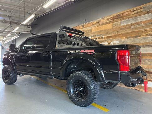 Used 2021 Ford F250 Lariat w/ Lariat Ultimate Package image 27