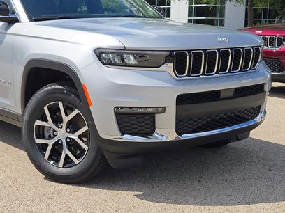 New 2025 Jeep Grand Cherokee L Limited w/ MOPAR Finishing Package