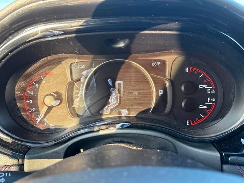 Used 2025 Dodge Durango GT AWD/4WD image 27