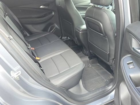 Used 2022 Buick Encore GX Essence w/ Experience Buick Package AWD/4WD image 10