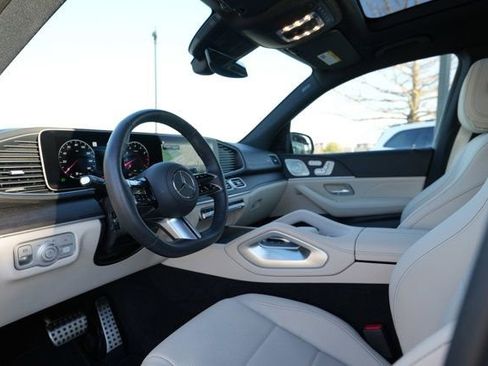 Certified 2025 Mercedes-Benz GLS 450 4MATIC w/ AMG Line Exterior image 40
